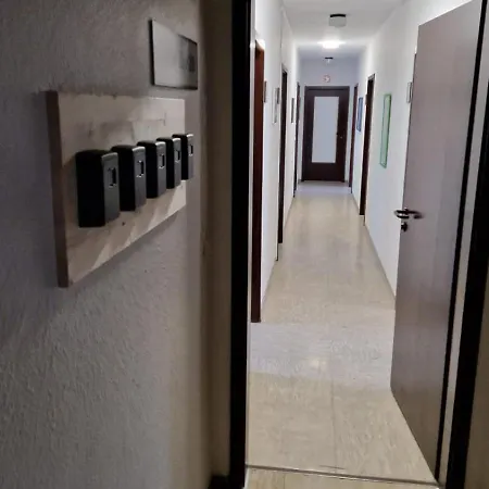 1 Homestay Monchengladbach